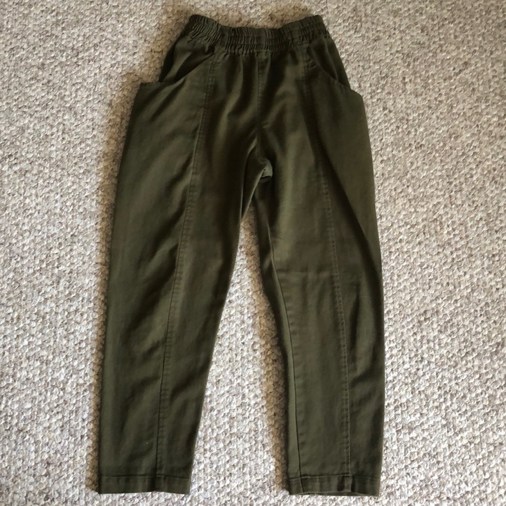 Elizabeth Suzann Clyde cotton olive pants